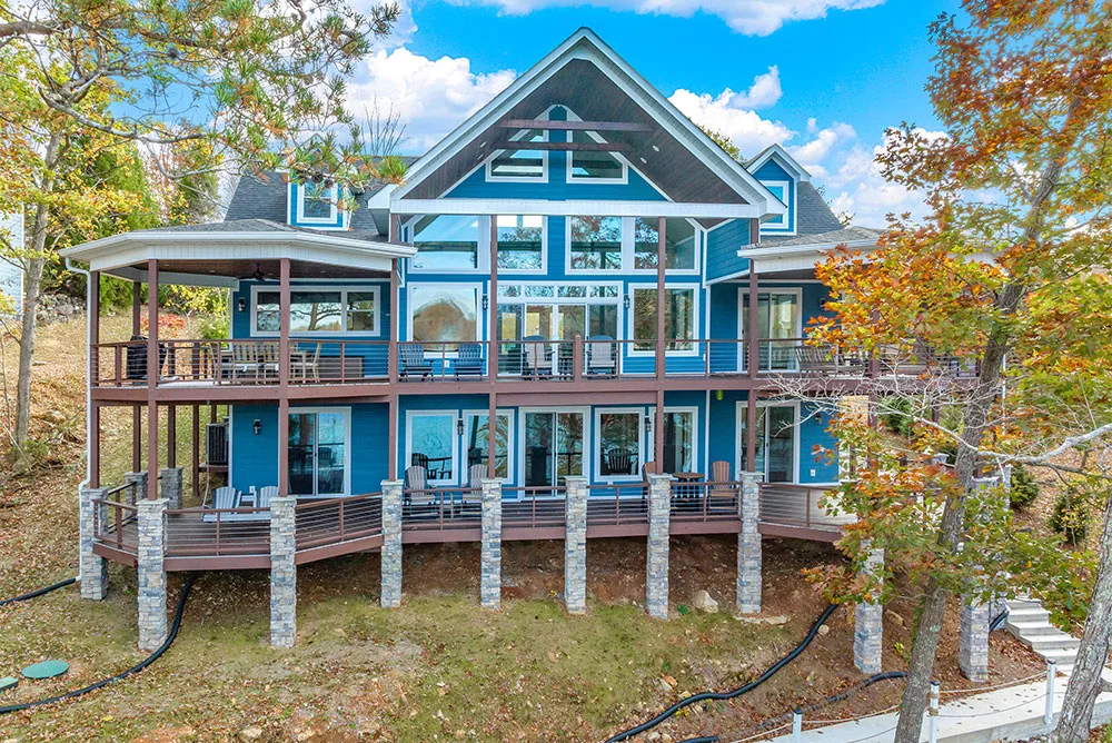 Norris Lake Villas | Hakuna Matata Sleeps 19 | Norris Lake Waterfront Cabin Rental