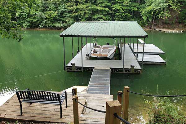 Norris Lake Villas | Hideaway Cove Sleeps 21 | Lakefront Tennessee Vacation Rental