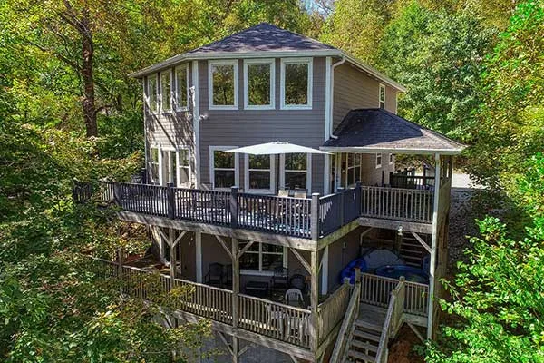 Norris Lake Villas | Dock Holiday Resort Sleeps 19 | Norris Lake Cabin Rental